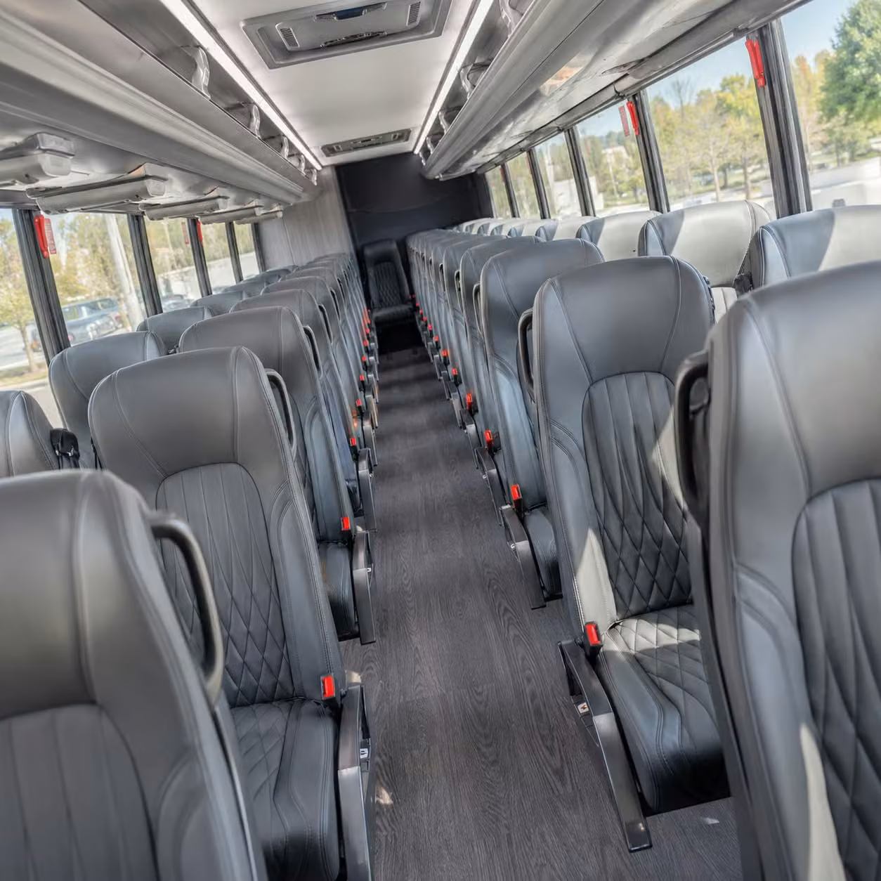 columbus 25 passenger minibus rental