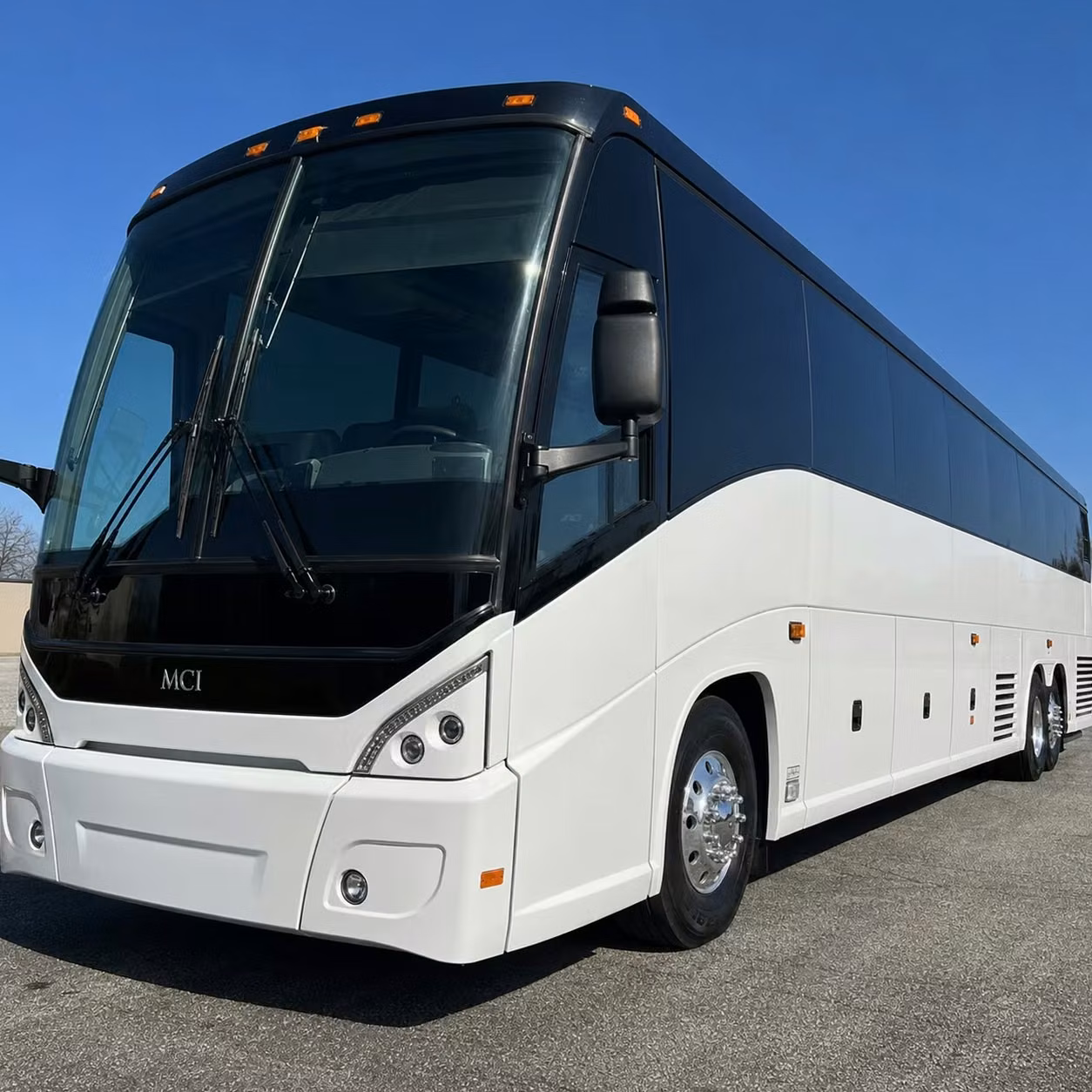 corporate airport transportation for columbus teams and executive groups