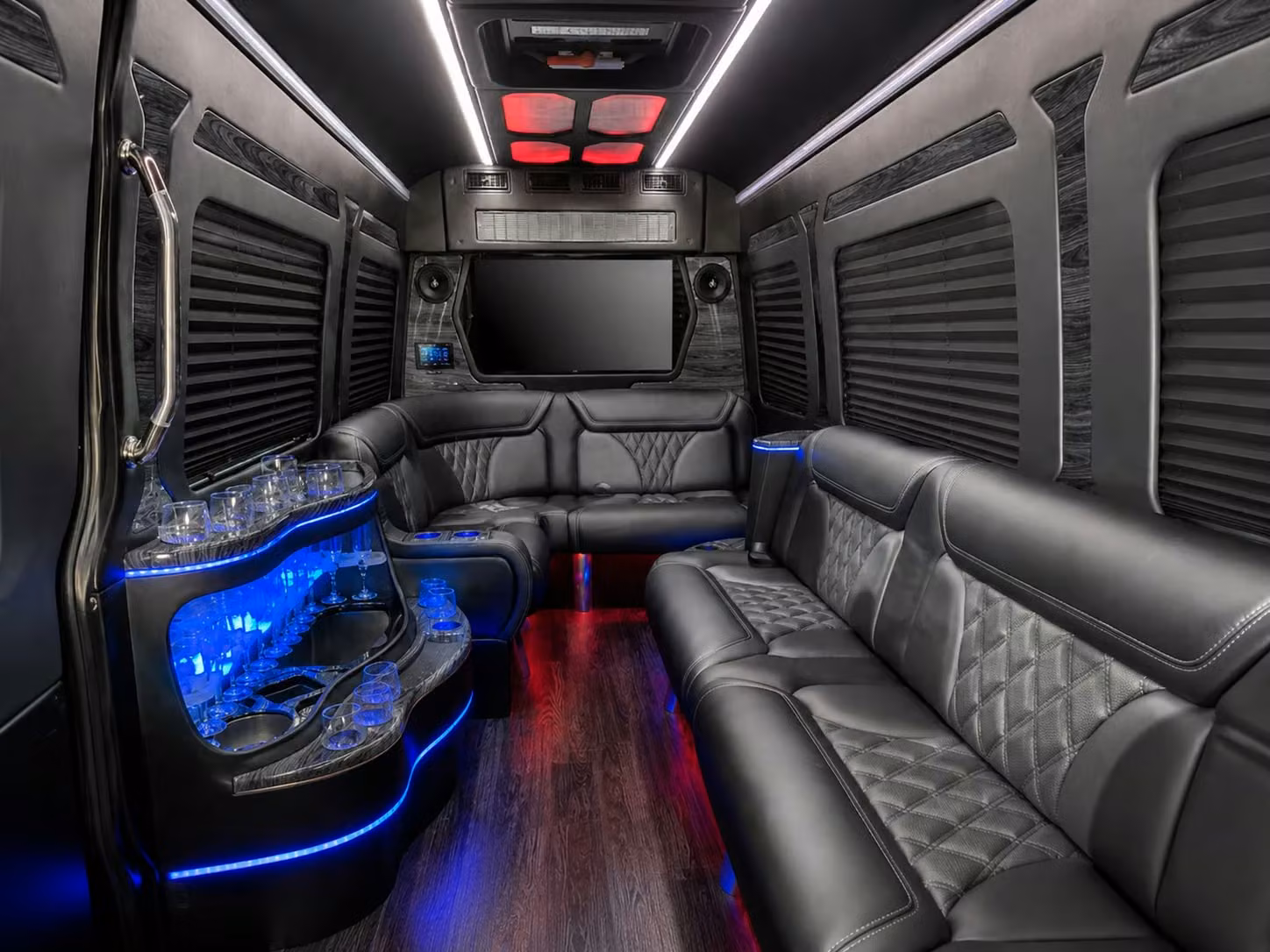 government military airport transportation to and from columbus john glenn international airport